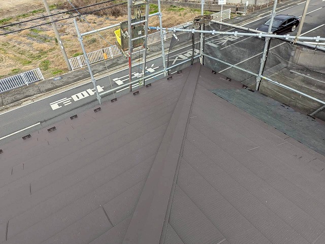 ガルテクトカバー工法完成